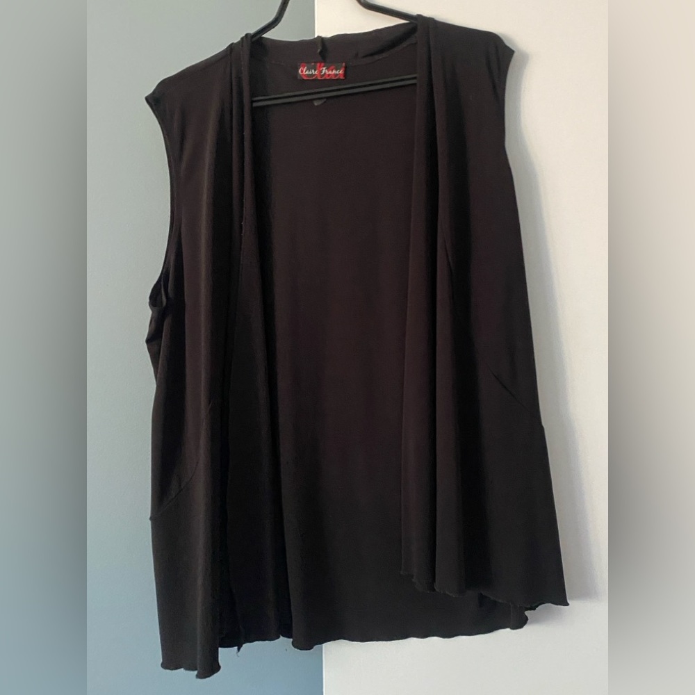 Chico's Black Sleeveless Button Down Shirt
